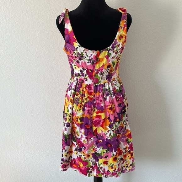 Breaking Loose NYC Bright Floral Tea Dress - Picture 6 of 10